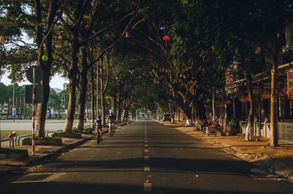 quiet weekend street morning